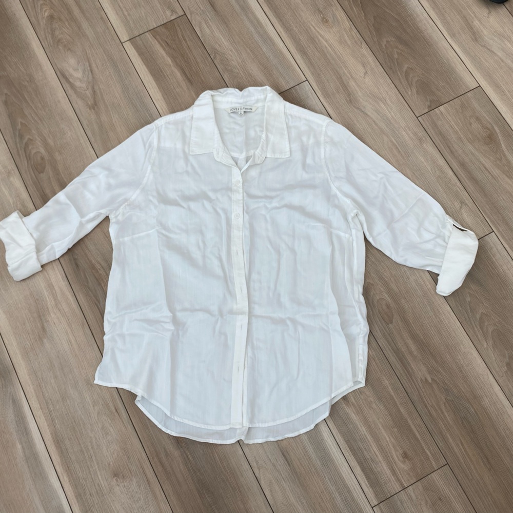Versona Crisp White Button-Down Shirt